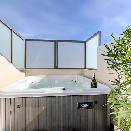 Vista Castillo Appartement