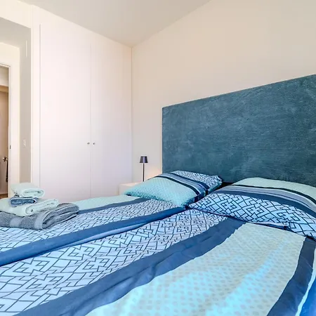 Vista Castillo * デニア